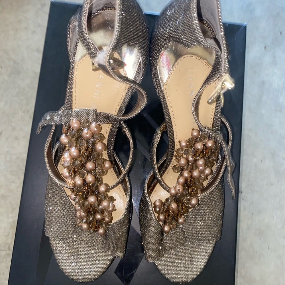 Women’s designer heels size 9
